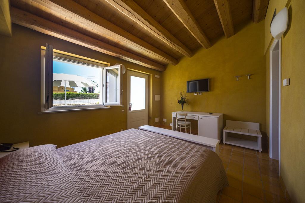 Hotel Casale Milocca Syracuse ภายนอก รูปภาพ
